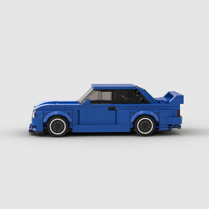 BMW M3 E30 | Blue Edition